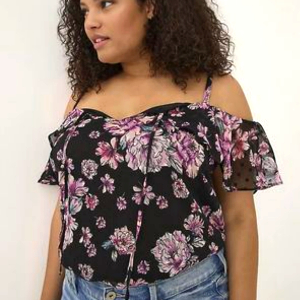 Floral Blouse Torrid